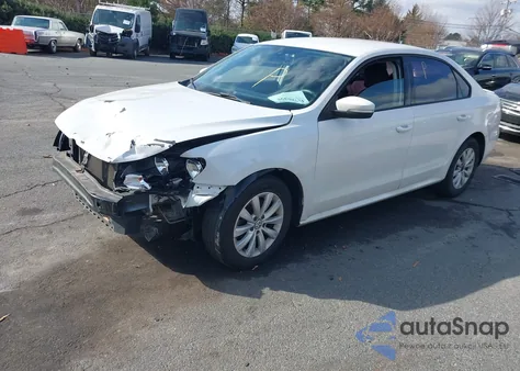 2013 Volkswagen Passat S from USA, damaged, VIN 1VWAH7A33DC107558